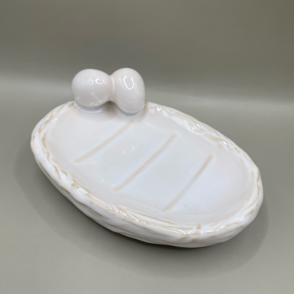 Pottery Barn Soap Dish Bird Nest Eggs Farmhouse Off-white Glazed Ceramic Oval